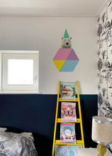 Afbeelding in Gallery-weergave laden, Muursticker ijsbeer disco PRE ORDER
